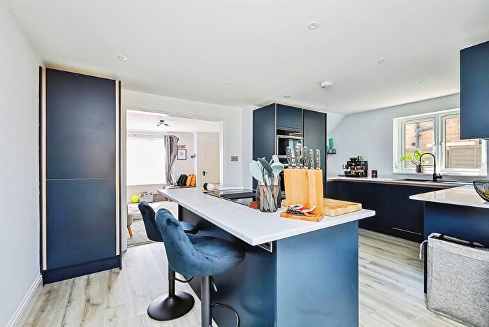 3 Bedroom Semi-Detached House For Sale In Beech Road, Horsham, West Sussex, RH12