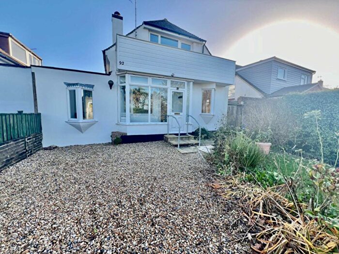 4 Bedroom Detached House To Rent In Pagham Road, Pagham, PO21