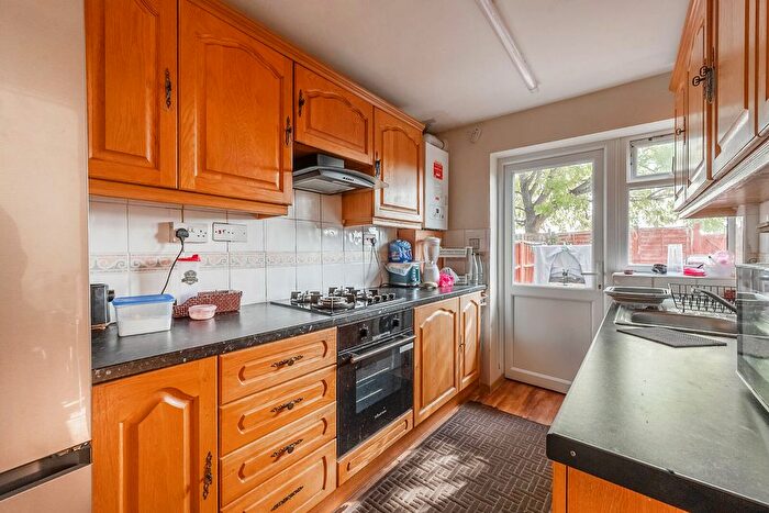 3 Bedroom Semi-Detached House To Rent In Daintry Close, Harrow, HA3