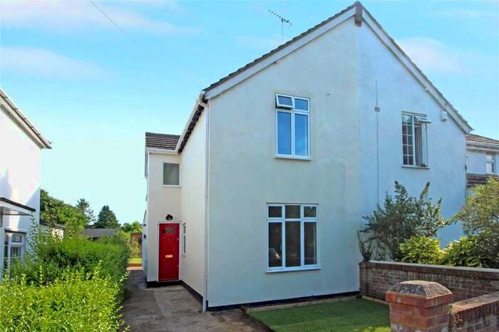 2 Bedroom Semi-Detached House To Rent In Westfield, GU22