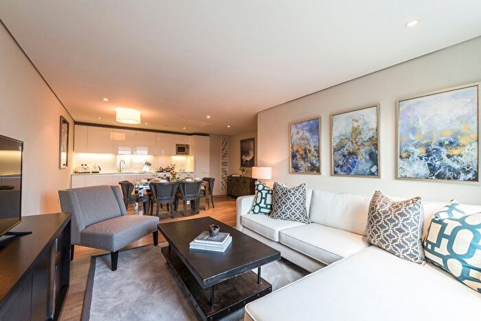 3 Bedroom Flat To Rent In Merchant Square, Paddington, W2