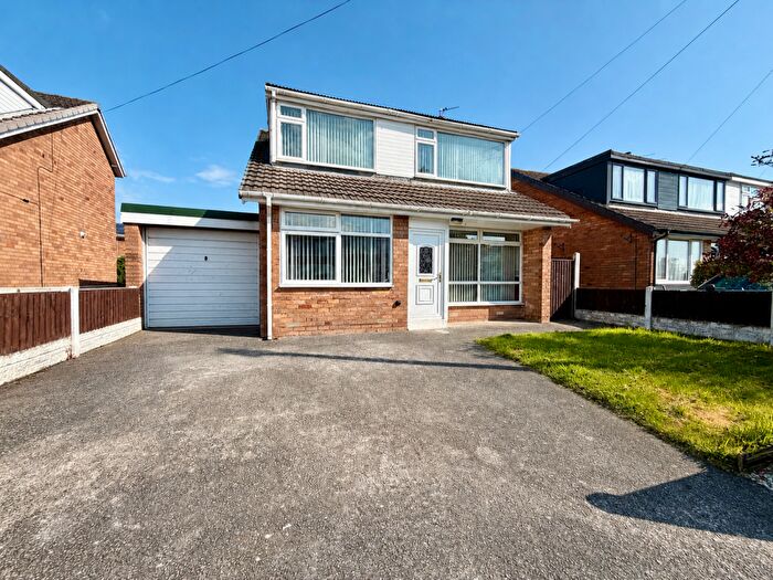 3 Bedroom Detached House For Sale In Wyreside Drive, Hambleton, Poulton-Le-Fylde, FY6