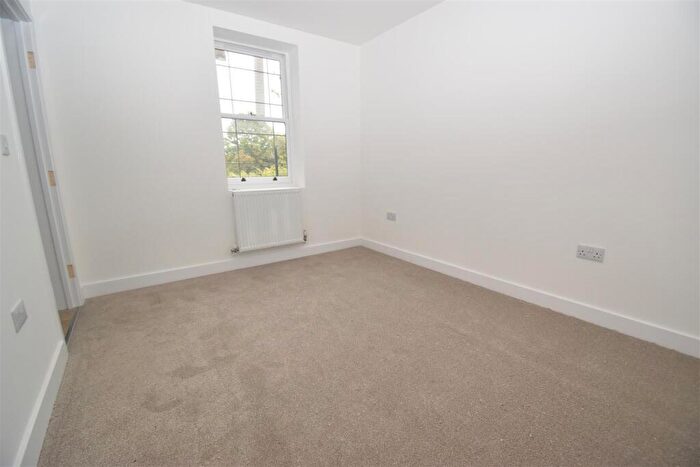 2 Bedroom Apartment To Rent In Waterside House, Leamington Spa, CV31