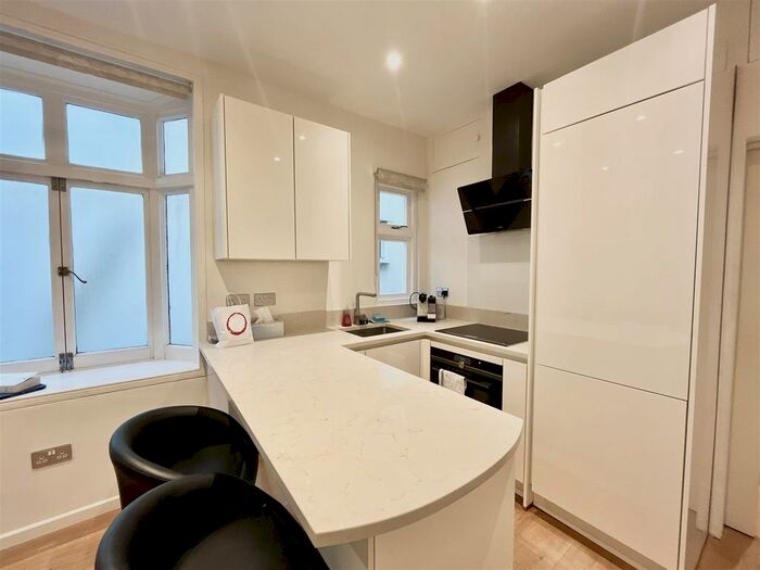 1 Bedroom Flat To Rent In Devonshire Terrace, London, W2