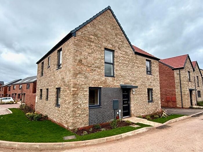 4 Bedroom Detached House To Rent In Doyle Road, Yate, Bristol, BS37