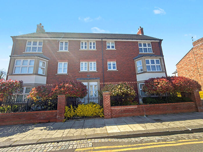 2 Bedroom Apartment For Sale In Fairweather Court, Larchfield Street, Darlington, DL3