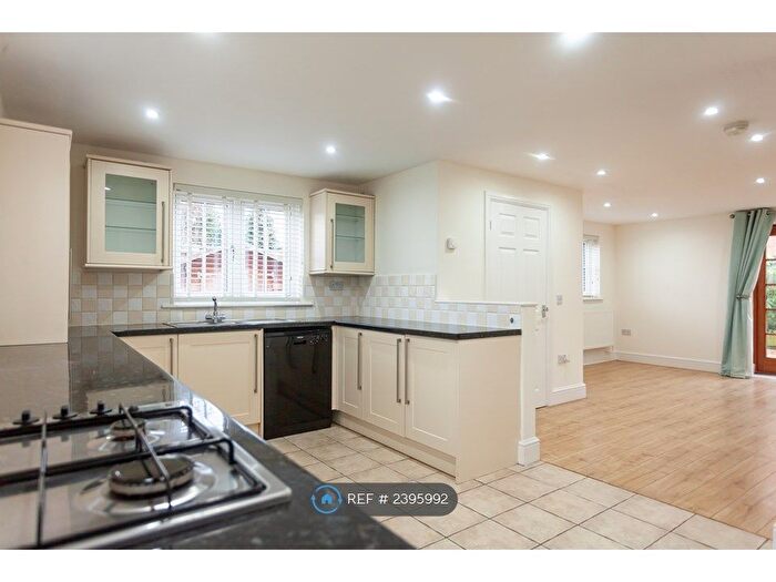 3 Bedroom Detached House To Rent In Main Street, Alrewas, Burton-On-Trent, DE13