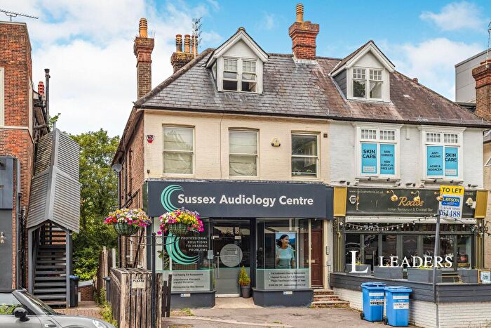 1 Bedroom Apartment To Rent In The Broadway, Haywards Heath, RH16