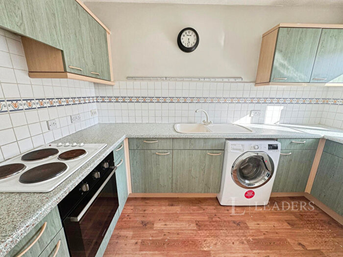 2 Bedroom Flat To Rent In Gas Street, Leamington Spa, CV31