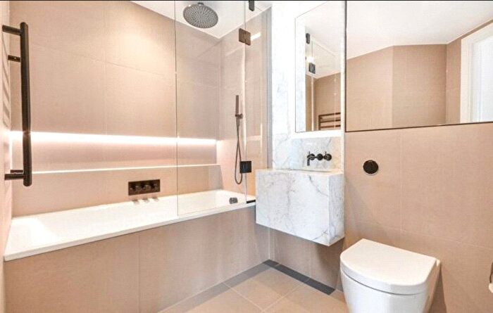 1 Bedroom Flat To Rent In Albert Embankment, London, SE1