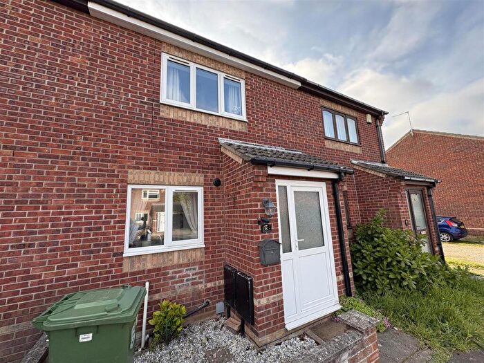 2 Bedroom Terraced House To Rent In Watling Close, Caister-On-Sea, NR30