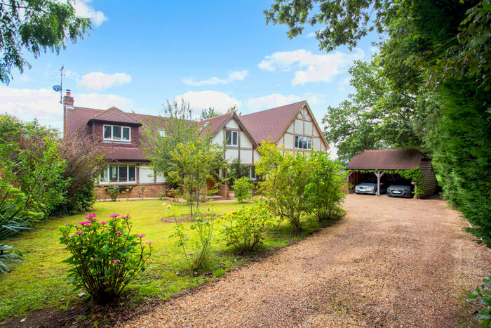 5 Bedroom Detached House For Sale In Bentons Lane, Dial Post, Horsham, RH13