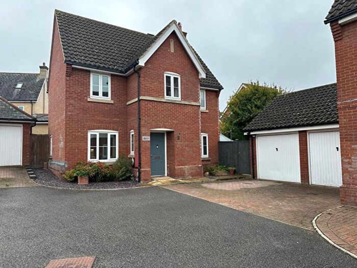 3 Bedroom Detached House For Sale In Redwing Drive, Stowmarket, IP14