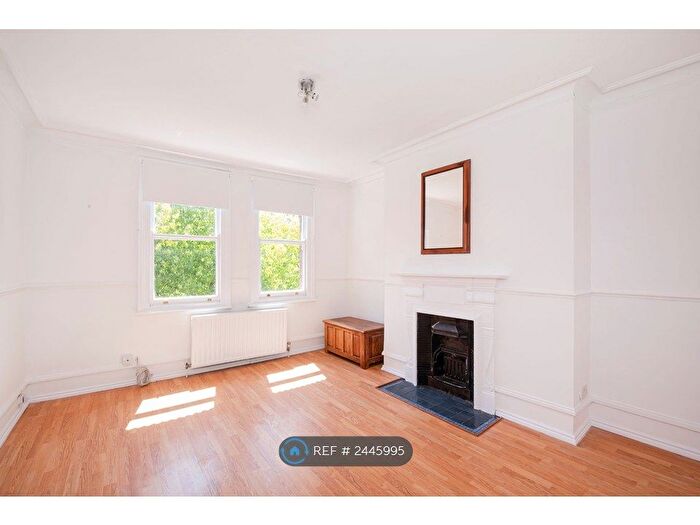 2 Bedroom Flat To Rent In St. Clements Mansions, London, SW6