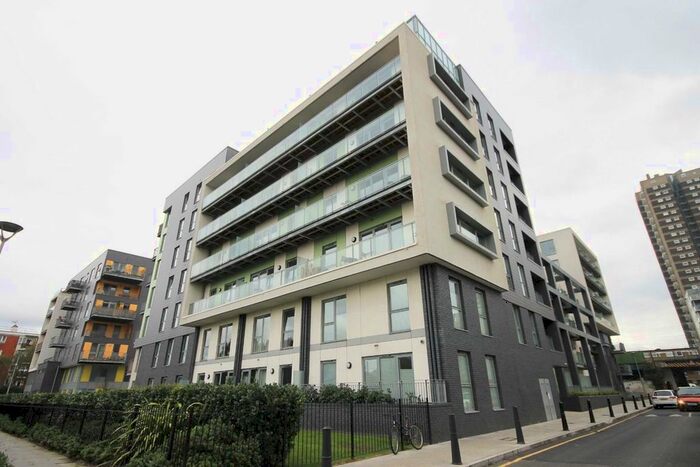 Studio To Rent In Christian Street, London, E1