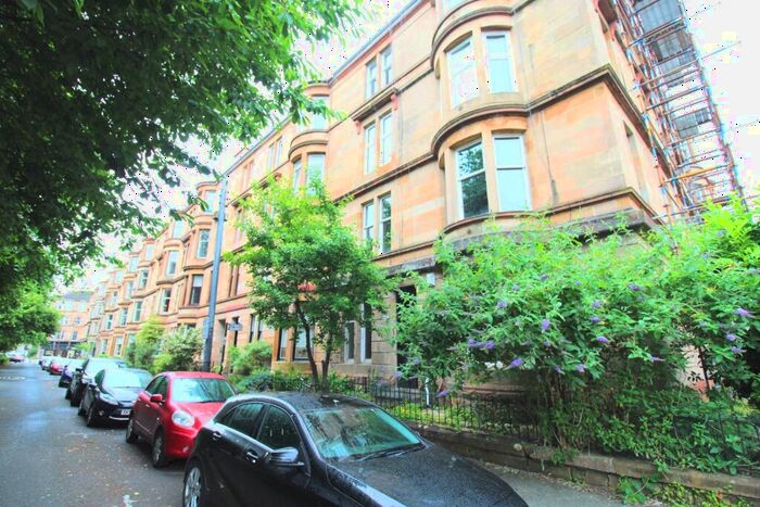 3 Bedroom Flat To Rent In Woodlands Drive, Glasgow, G4