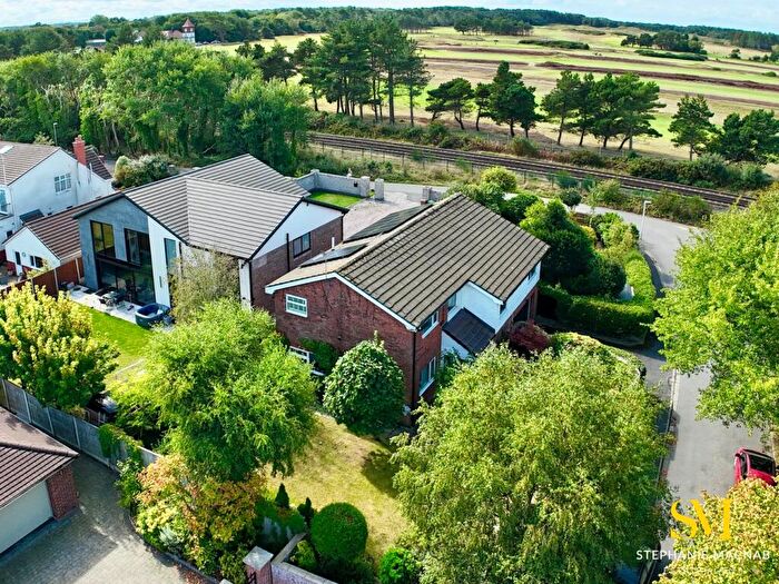 4 Bedroom Detached House For Sale In Fishermans Close, Formby, Liverpool, L37