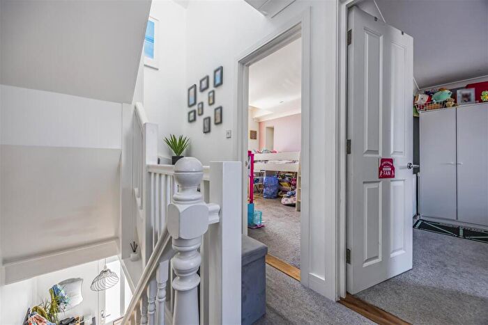 3 Bedroom Terraced House For Sale In Folkestone Road, Baffins, PO3