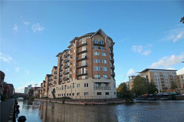 2 Bedroom Apartment To Rent In Blakes Quay, Gas Works Road, Reading, Berkshire, RG1