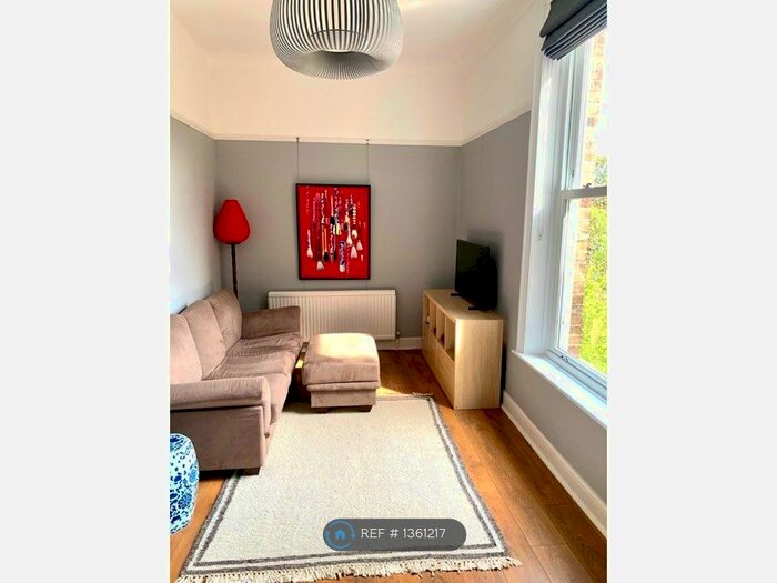 1 Bedroom Flat To Rent In Foxley Manor, London, SE20