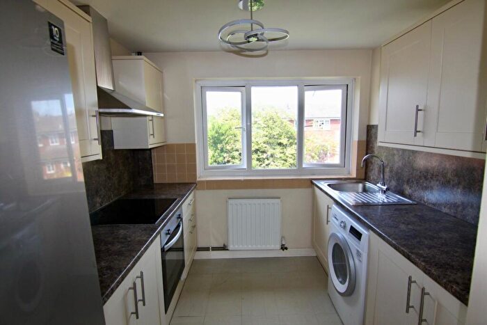2 Bedroom Maisonette To Rent In Guildford, GU2
