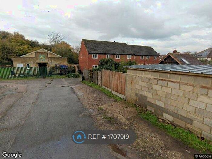 5 Bedroom Terraced House To Rent In Buck Oast Cottages, Canterbury, CT1