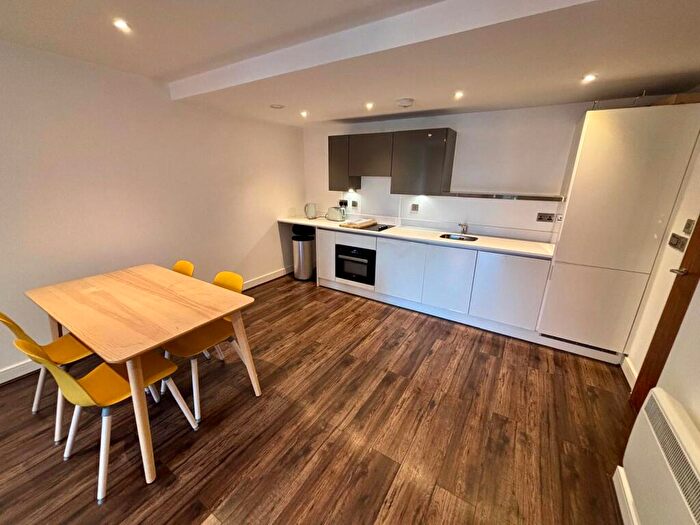2 Bedroom Apartment For Sale In Pope Street, Birmingham, B1