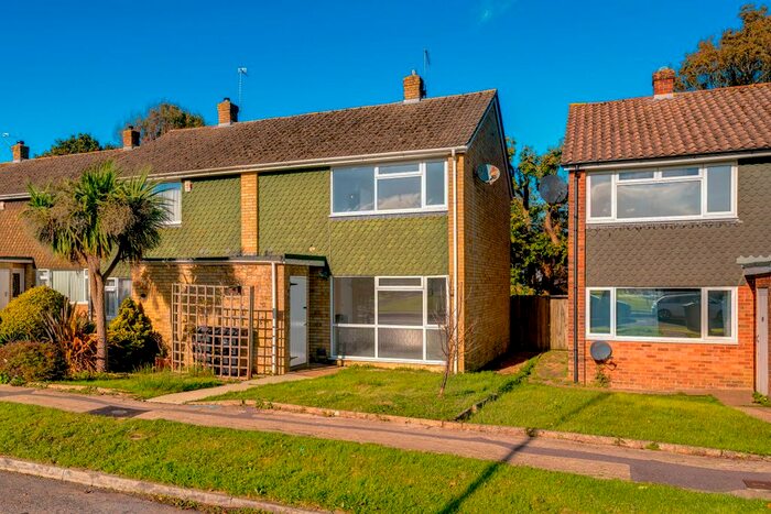 2 Bedroom Semi-Detached House To Rent In Harmers Hay Road, Hailsham, BN27