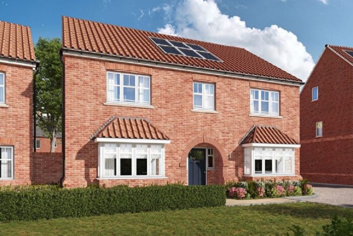 5 Bedroom Detached House For Sale In Marshalls Green, Nursteed, Devizes, SN10