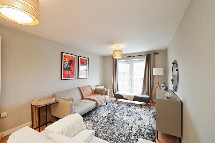 1 Bedroom Flat For Sale In Biggin Street, Loughborough, LE11