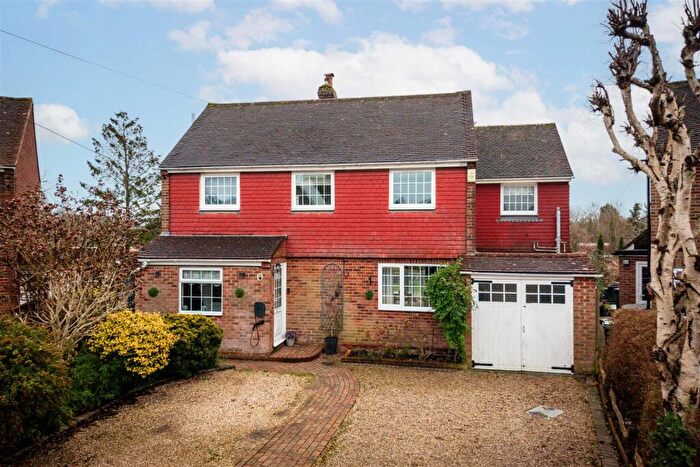 4 Bedroom Detached House For Sale In Firtoft Close, Burgess Hill, RH15