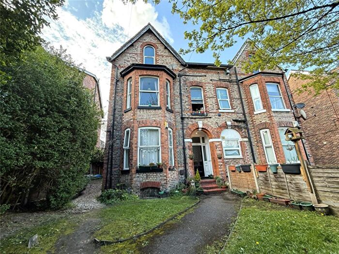 3 Bedroom Apartment For Sale In Old Lansdowne Road, West Didsbury, M20