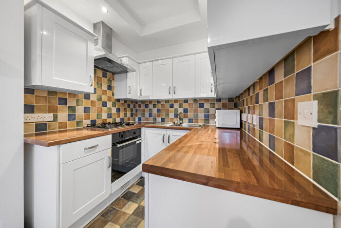 1 Bedroom Flat To Rent In Marlborough Road, London, N19