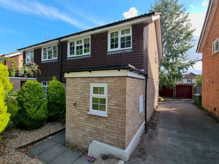 4 Bedroom Semi-Detached House To Rent In Southway, Guildford, GU2