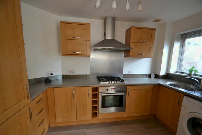 2 Bedroom Flat To Rent In Withering Close, Wellington, Telford, TF1