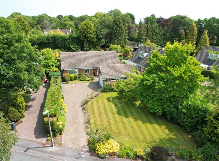 3 Bedroom Bungalow For Sale In Oldway Drive, Solihull, B91