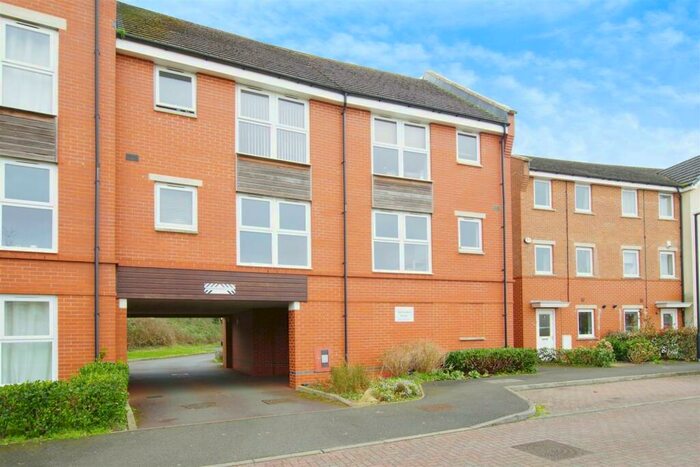1 Bedroom Flat To Rent In Celsus Grove, Old Town, Swindon, SN1