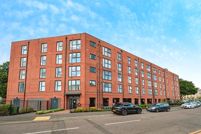 2 Bedroom Apartment For Sale In St. Lukes Road, Birmingham, B5