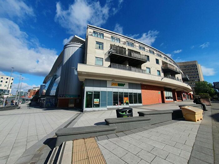 2 Bedroom Flat To Rent In The Red Apartments, Francis Road, Edgbaston, Birmingham, B16