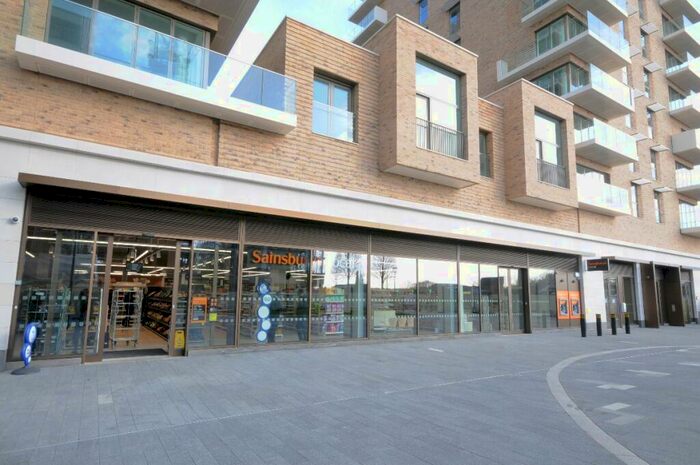 2 Bedroom Apartment To Rent In Hopgood Tower, Pegler Square, London, SE3