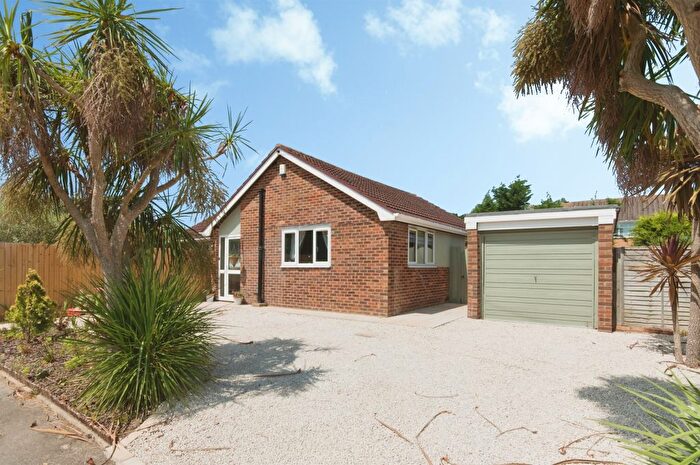 2 Bedroom Detached Bungalow For Sale In The Glades, Bexhill-On-Sea, TN40