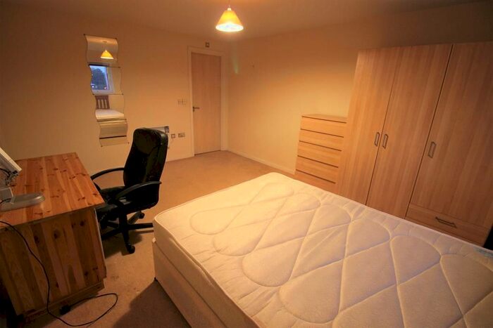 2 Bedroom Flat To Rent In Rialto Building Rialto Building, City Centre, Newcastle Upon Tyne, NE1