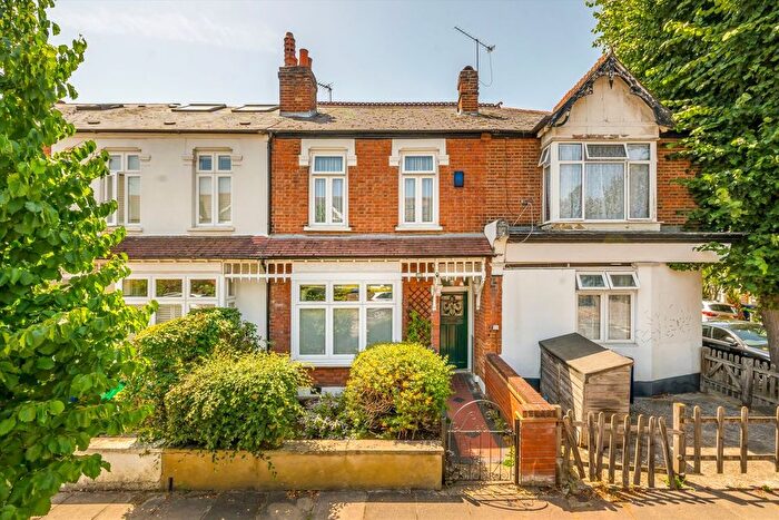 2 Bedroom Terraced House For Sale In Trent Avenue, Ealing, W5