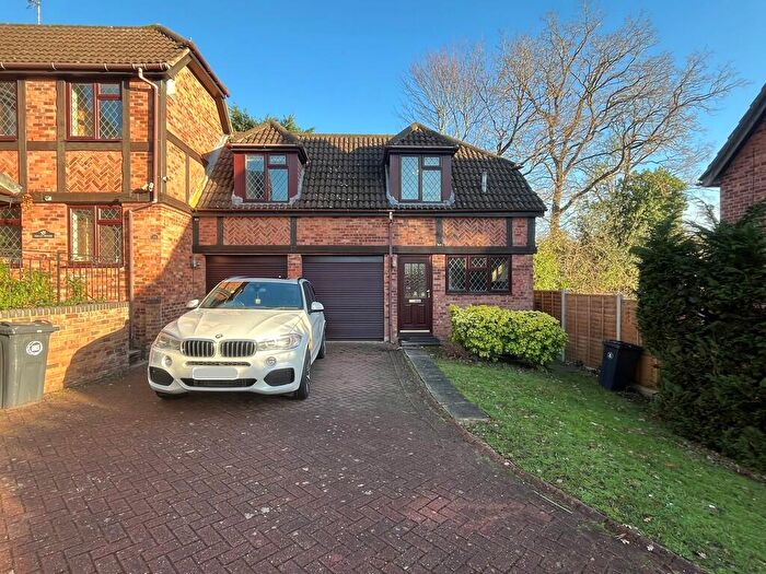 3 Bedroom Semi Detached House To Rent In Tenby Road, Frimley, GU16