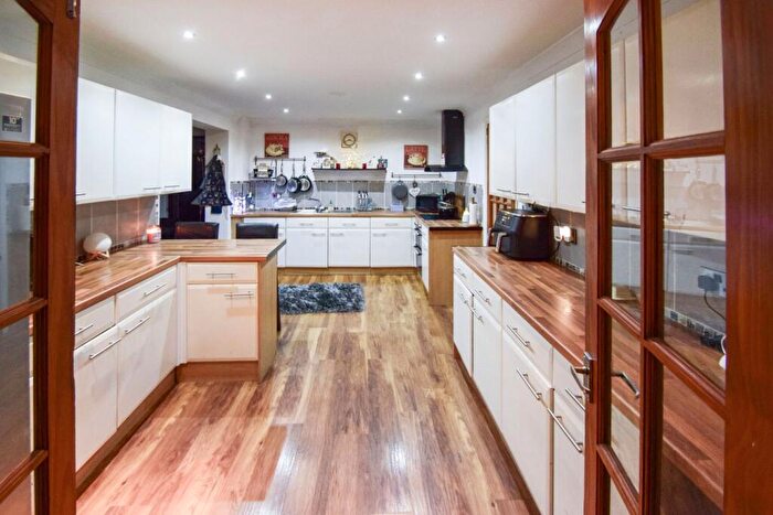 4 Bedroom Detached House For Sale In Goldstone Walk, Walderslade Woods, Kent, ME5