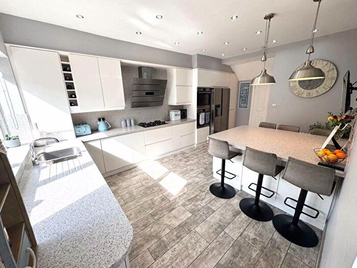 5 Bedroom Terraced House For Sale In Rockcliffe Gardens, Whitley Bay, NE26