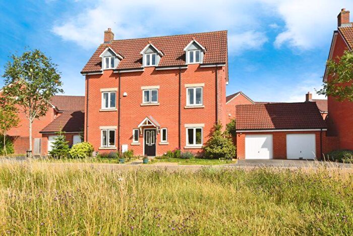 5 Bedroom Detached House For Sale In Norman Drive, Old Sarum ***Video Tour***, SP4
