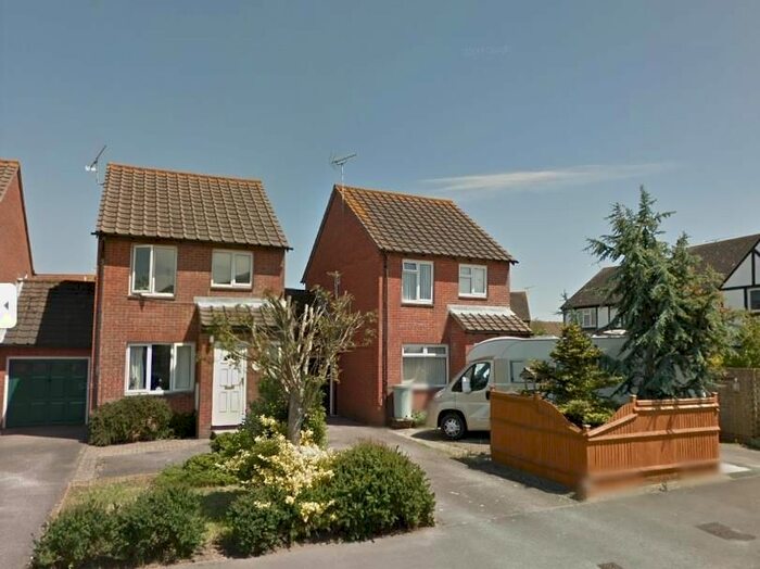 3 Bedroom Property To Rent In The Faroes, Littlehampton BN17