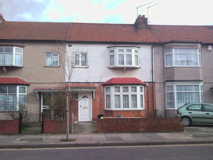 3 Bedroom Terraced House To Rent In Brook Road, Newbury Park, IG2