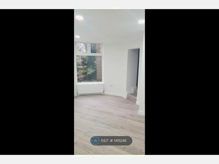 Studio To Rent In Whalley Road, Accrington, BB5